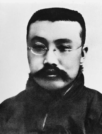 △任北大圖書(shū)館主任（館長(cháng)）時(shí)的李大釗